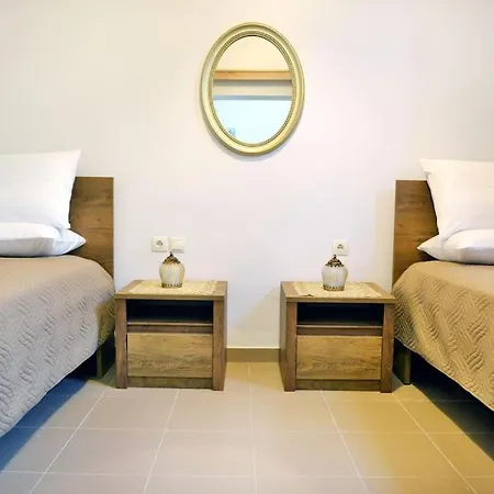 Afrodite's Traditional House Дом отдыха Коскину